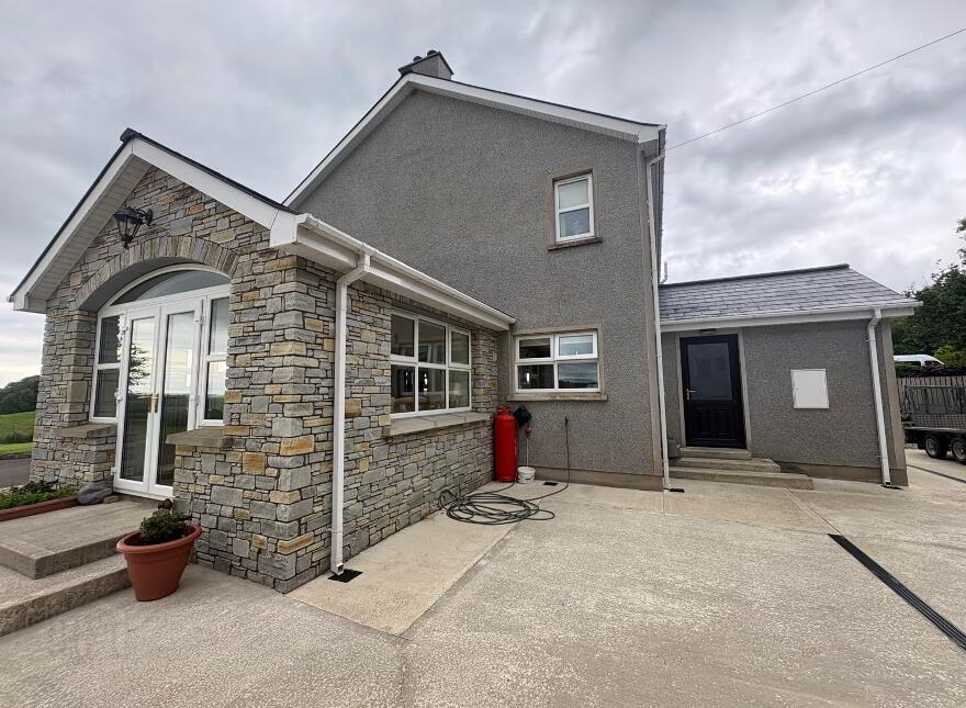 42 Altrest Road, Bready, Strabane, BT82 0BZ