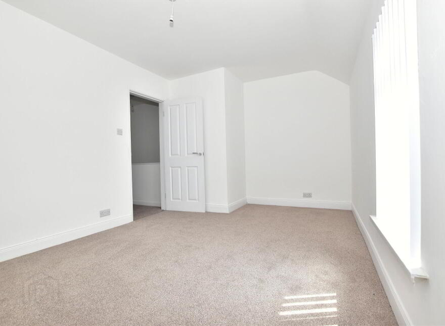 90 New Harbour Road, Portavogie, BT22 1EB