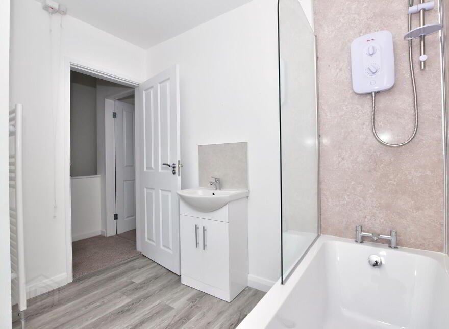 90 New Harbour Road, Portavogie, BT22 1EB