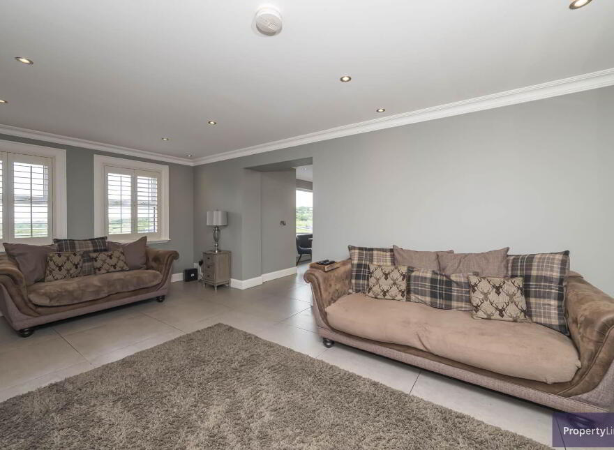 33 Ballymacnab Road, Armagh, BT60 2QS