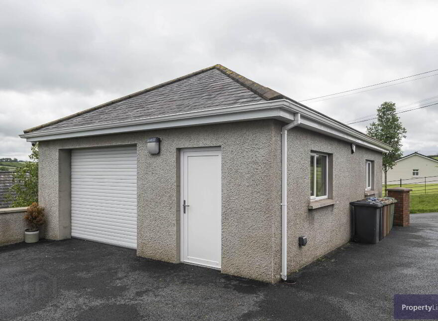 33 Ballymacnab Road, Armagh, BT60 2QS