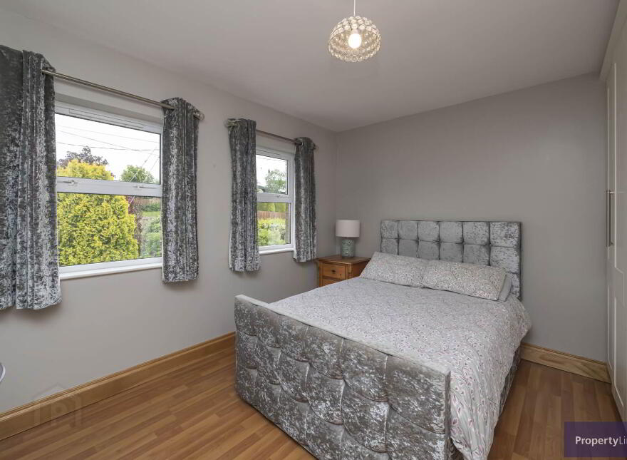 33 Ballymacnab Road, Armagh, BT60 2QS