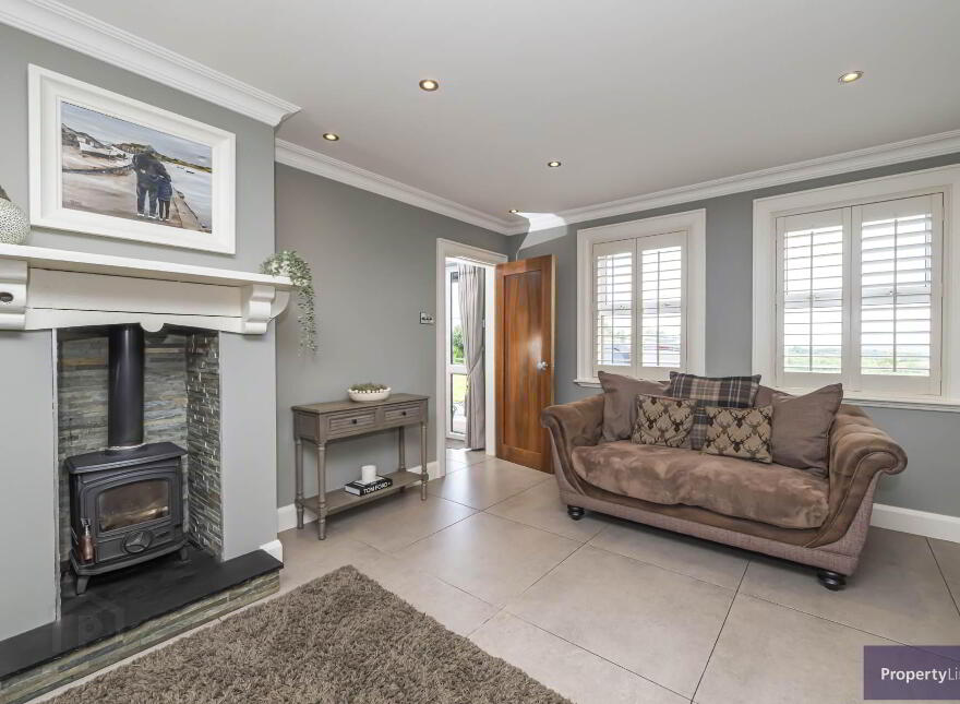 33 Ballymacnab Road, Armagh, BT60 2QS