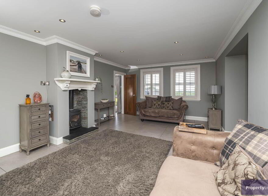 33 Ballymacnab Road, Armagh, BT60 2QS