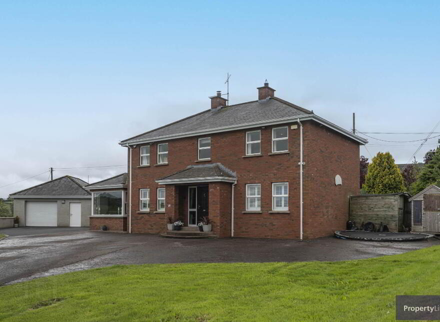 33 Ballymacnab Road, Armagh, BT60 2QS