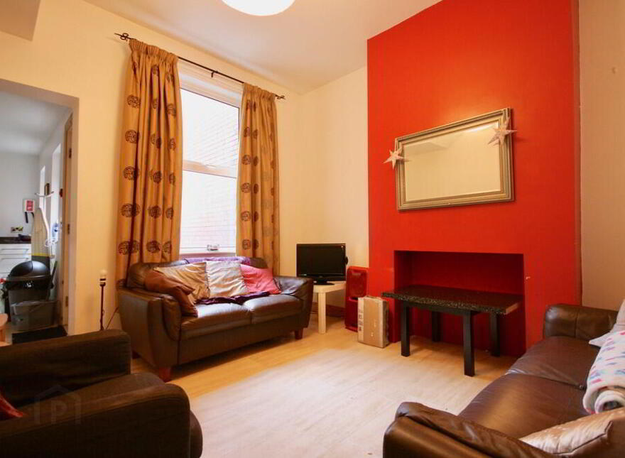 42 Elaine Street, Belfast, BT9 5AR