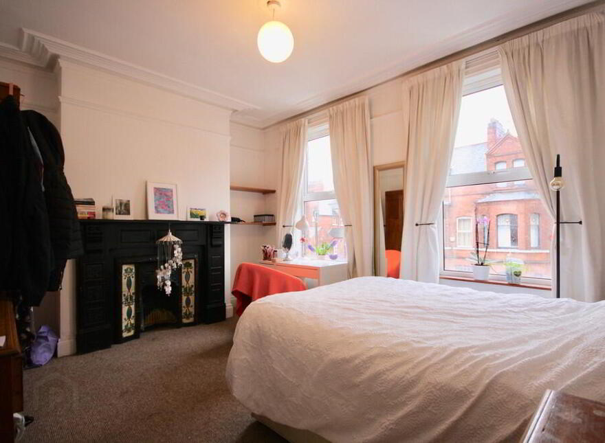 42 Elaine Street, Belfast, BT9 5AR