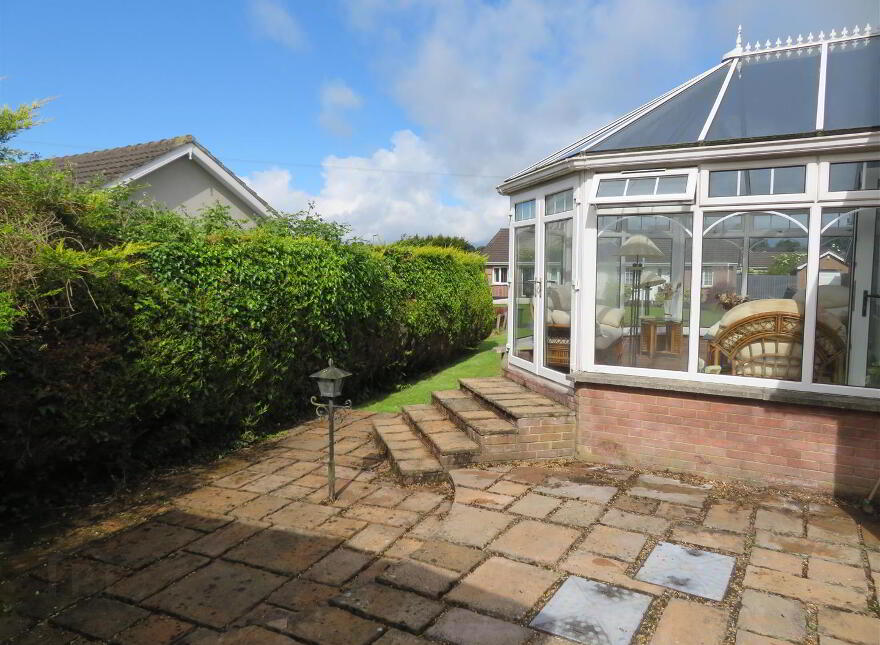 44 Cambrai Heights, Waringstown, BT66 7PY