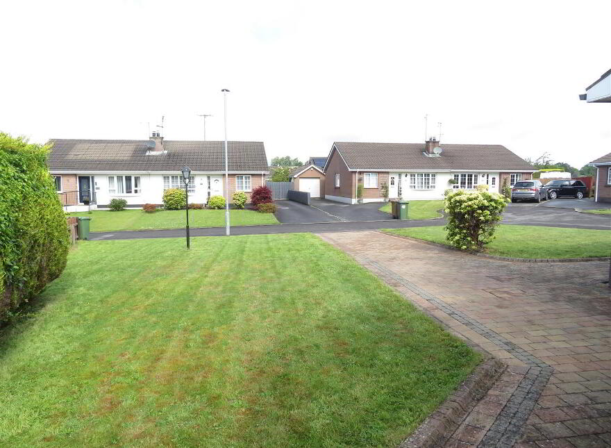44 Cambrai Heights, Waringstown, BT66 7PY