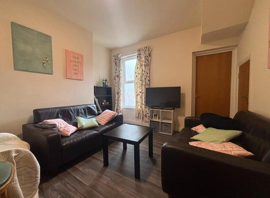 46 Rugby Avenue, Belfast, BT7 1RG