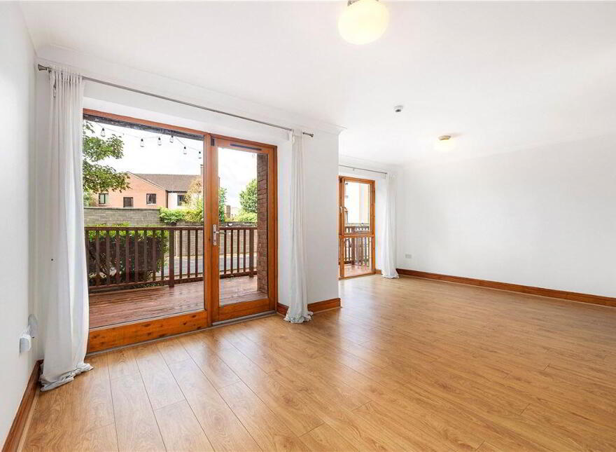 75 Glaslyn Apartments, Howth Road, Dublin, D03H685