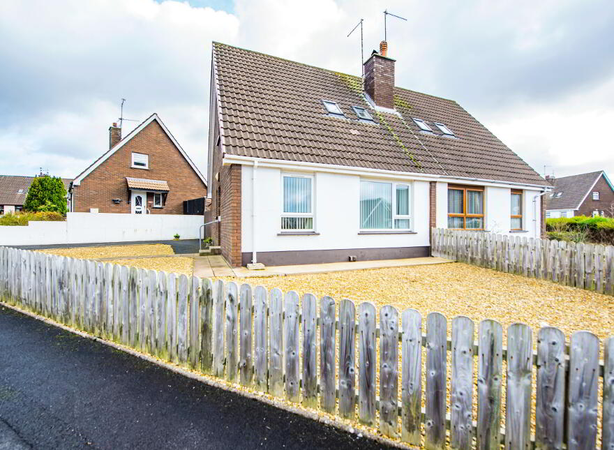 19 Seagoe Gardens, Portadown, Craigavon, BT63 5DZ photo
