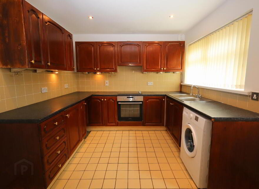 5 Whitewell Road, Newtownabbey, BT36 7ES