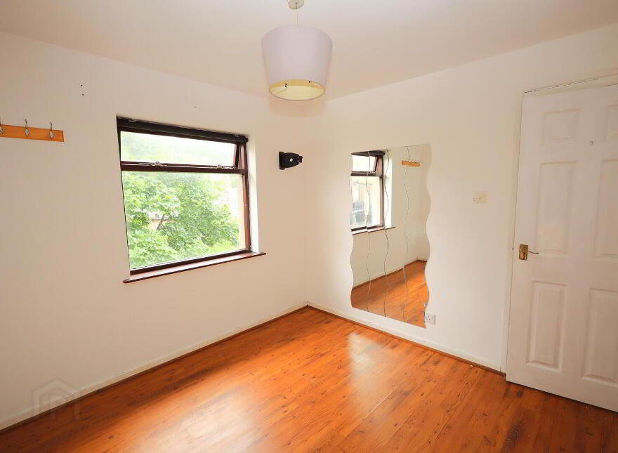 5 Whitewell Road, Newtownabbey, BT36 7ES