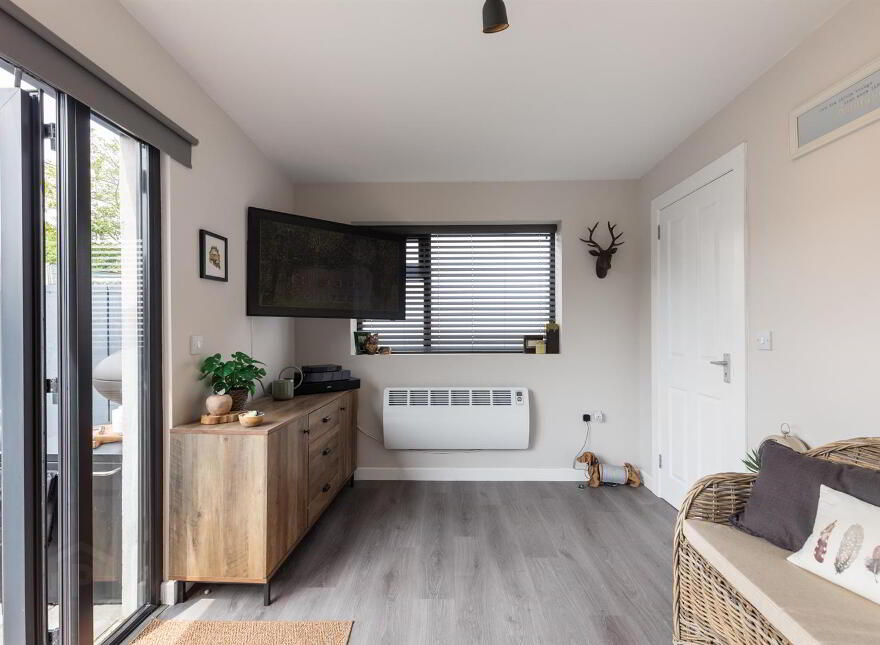 121 Millisle Road, Donaghadee, BT21 0LA