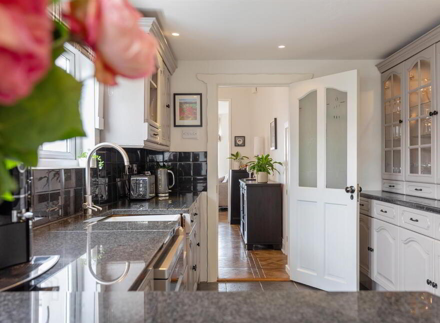 121 Millisle Road, Donaghadee, BT21 0LA