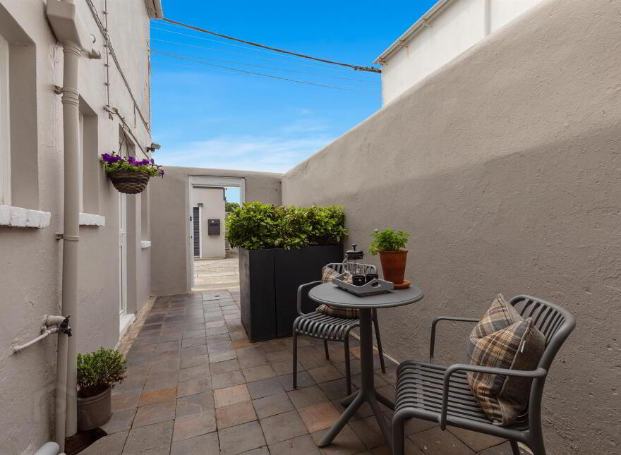 121 Millisle Road, Donaghadee, BT21 0LA