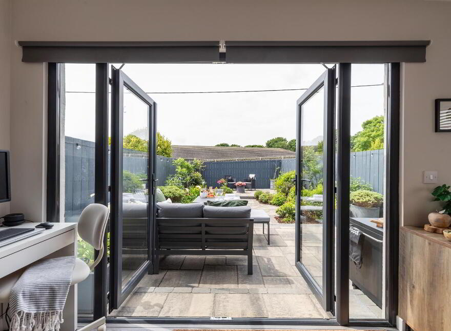 121 Millisle Road, Donaghadee, BT21 0LA