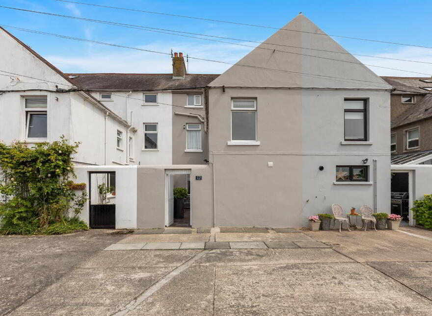 121 Millisle Road, Donaghadee, BT21 0LA
