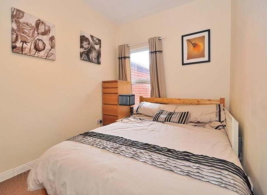29 Donegall Avenue, Belfast, BT12 6LS