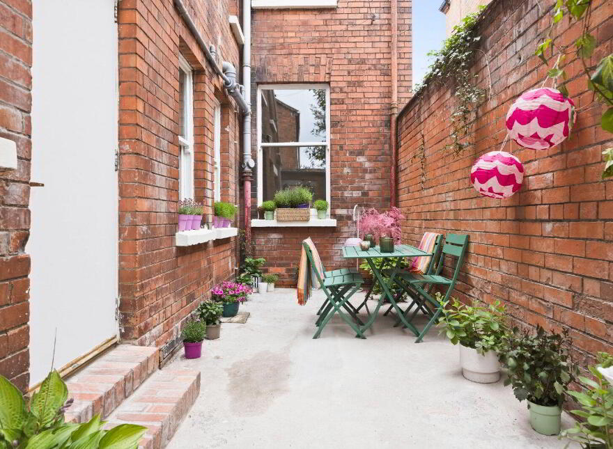 388 Ravenhill Road, Belfast, BT6 0BA