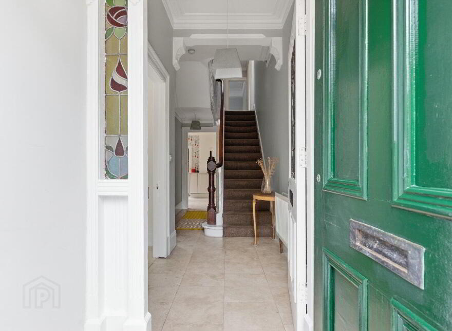 388 Ravenhill Road, Belfast, BT6 0BA