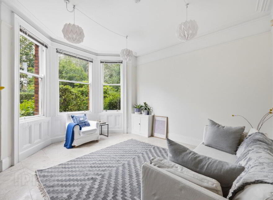 388 Ravenhill Road, Belfast, BT6 0BA