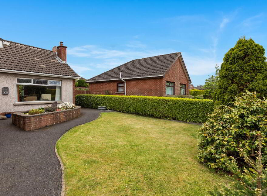 8 Brooklands Gardens, Whitehead, Carrickfergus, BT38 9RS