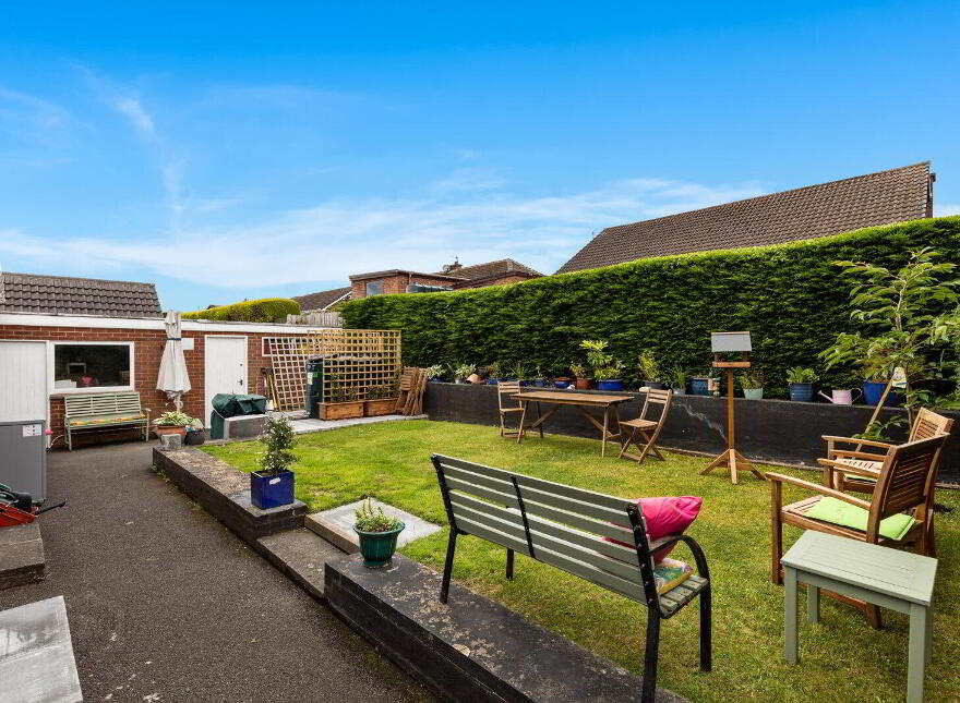 8 Brooklands Gardens, Whitehead, Carrickfergus, BT38 9RS