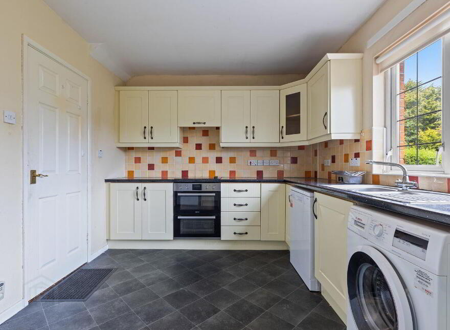 13 Ashdale Crescent, Bangor, BT20 4XL