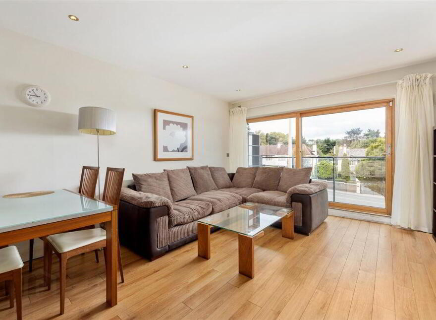 38 Merrion Hall, Mount Merrion Avenue, Blackrock, Dublin, A94P791