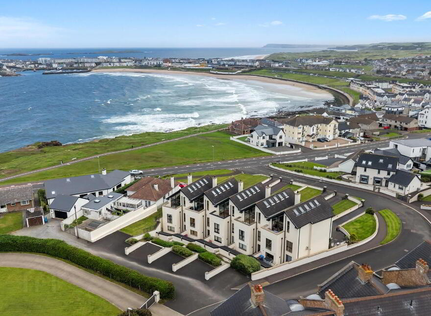 5 Harbour View, Dhu Varren, Portrush, BT56 8QL