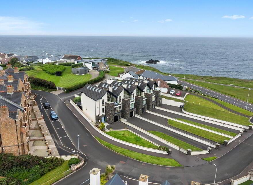 5 Harbour View, Dhu Varren, Portrush, BT56 8QL