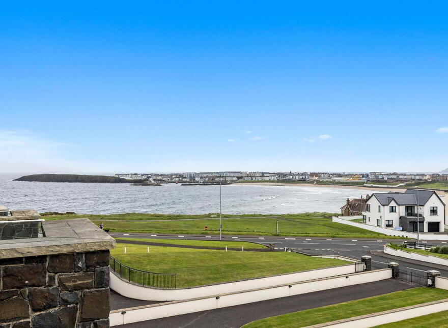 5 Harbour View, Dhu Varren, Portrush, BT56 8QL