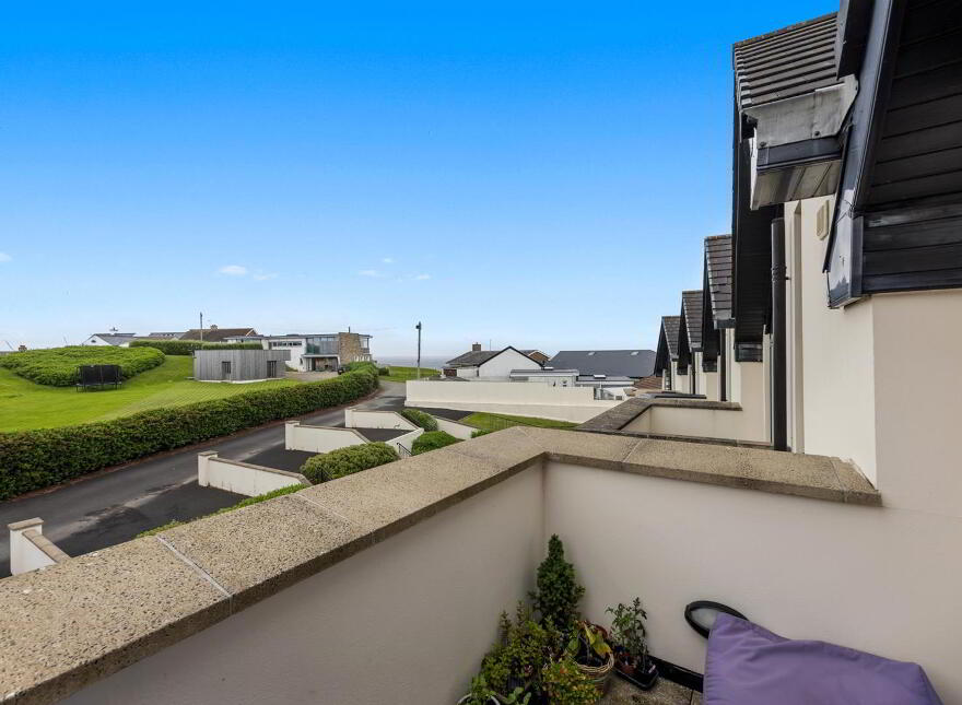 5 Harbour View, Dhu Varren, Portrush, BT56 8QL