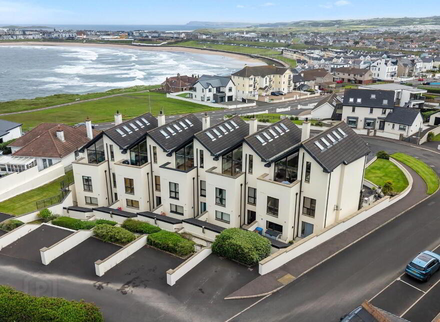 5 Harbour View, Dhu Varren, Portrush, BT56 8QL