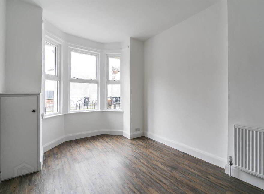 3 Nevis Avenue, Belfast, BT4 3AD