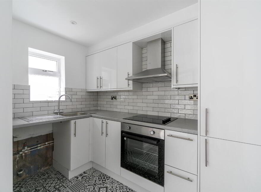 3 Nevis Avenue, Belfast, BT4 3AD