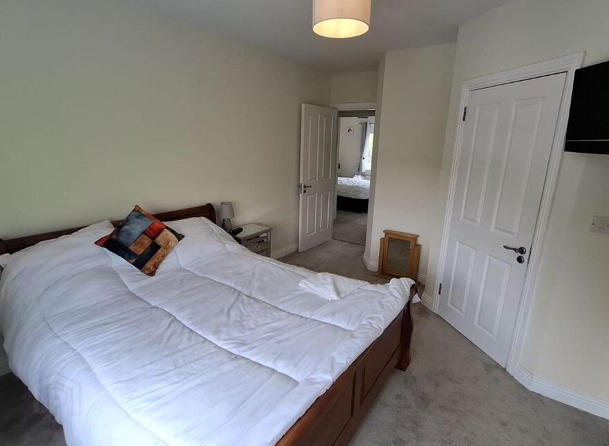 29 Cúirt Cregg, Galway Road, Derrylea, H71YP44