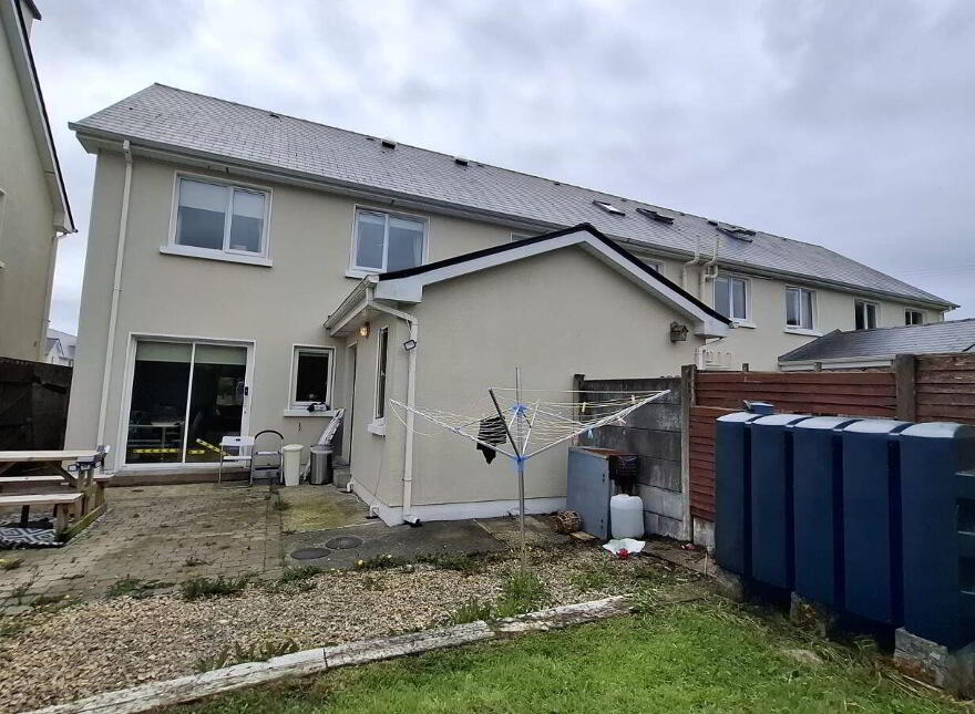 29 Cúirt Cregg, Galway Road, Derrylea, H71YP44