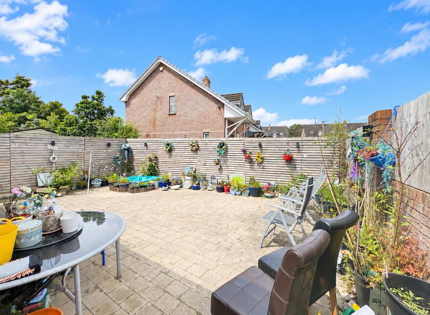 64 Loughview Village, Carrickfergus, BT38 7PD