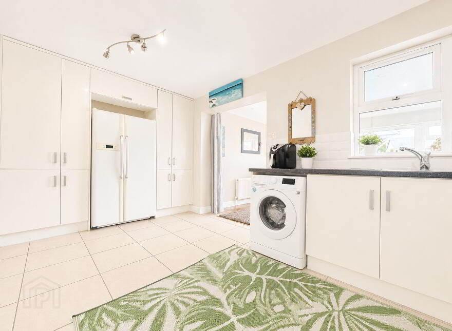 64 Loughview Village, Carrickfergus, BT38 7PD