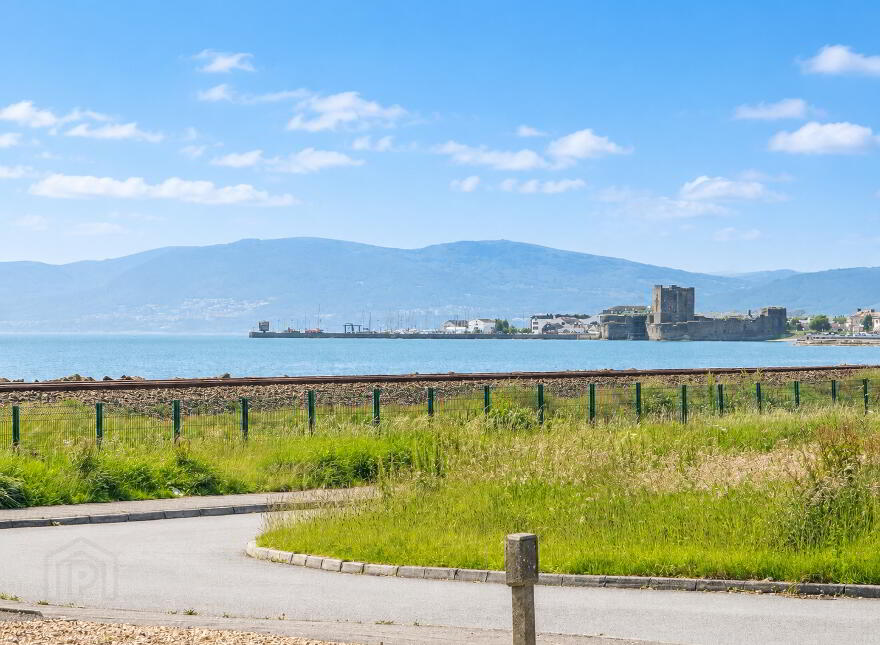 64 Loughview Village, Carrickfergus, BT38 7PD