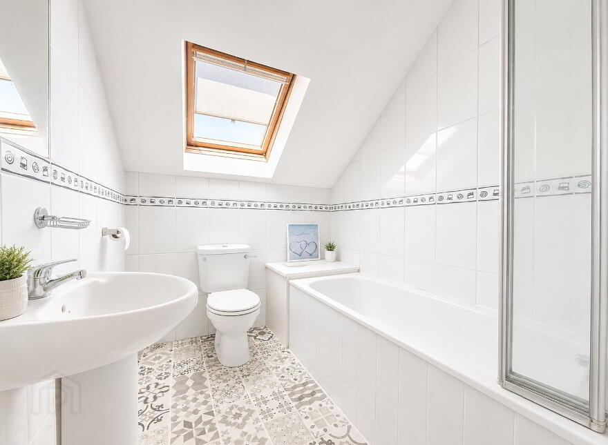 64 Loughview Village, Carrickfergus, BT38 7PD