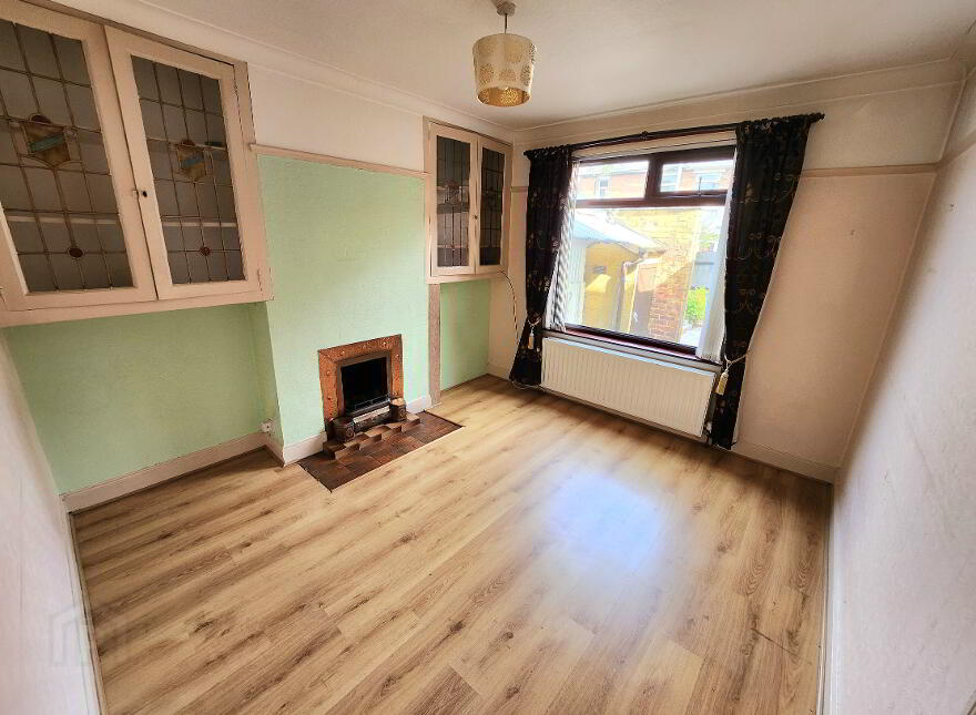 41 Madison Ave, Cavehill Road, North Belfast, BT15 5BX
