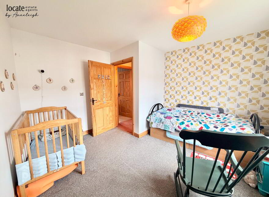 16 The Oaklands, Claudy, Derry, BT47 4FF