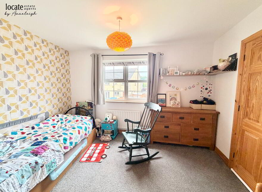 16 The Oaklands, Claudy, Derry, BT47 4FF