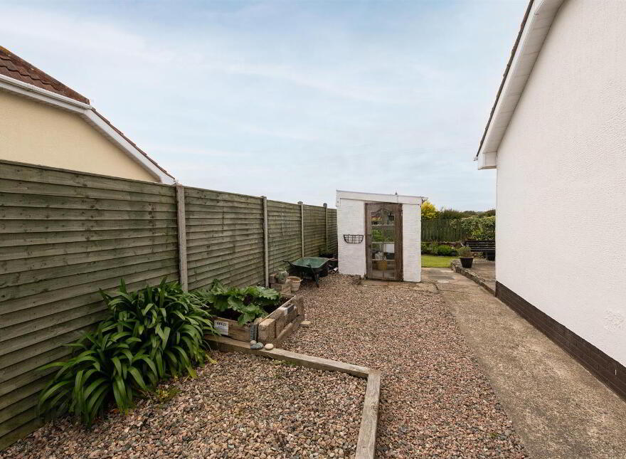 6 Phennick Close, Ardglass, BT30 7PX