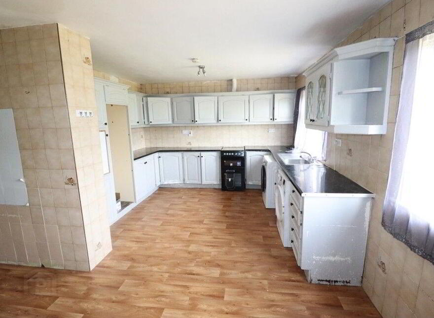 Grange Road, Knocklong, Garryspillane, V35PY57