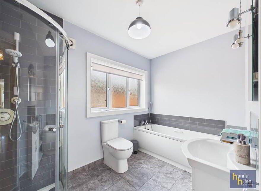19 Springhill Court, Newry, BT34 1AS